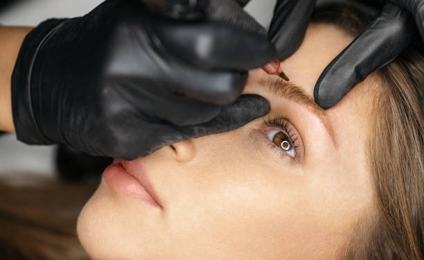 上環近港鐵站新淨兩房美容紋眉化妝服務中心設備轉讓