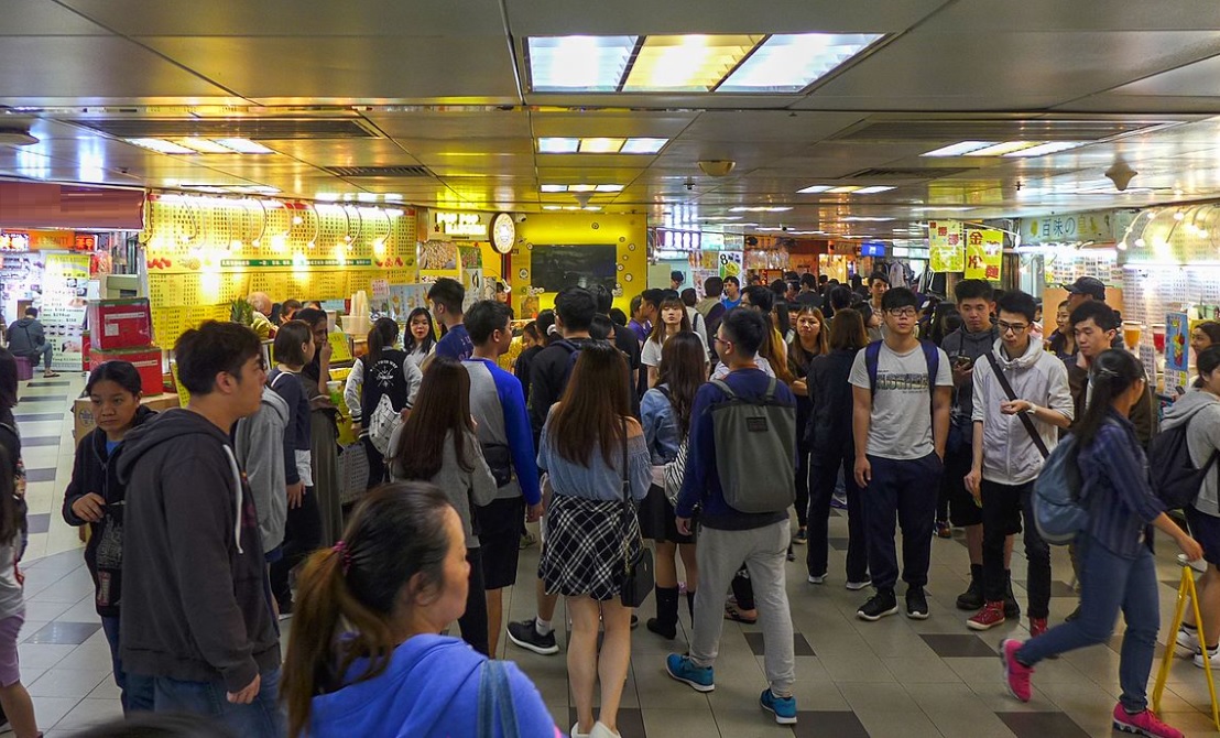  葵涌人流旺爆商場台式茶飲小食外賣店連品牌轉讓